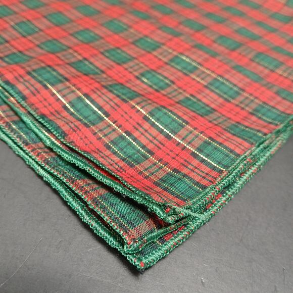 Set Of 4 Christmas Red Green Plaid Fabric Napkins Vtg Holiday Table Decor 16x16” - Picture 5 of 5